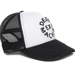 Circle Logo Trucker