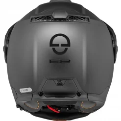 E2