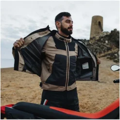 Tornado 4 H2O Jacket